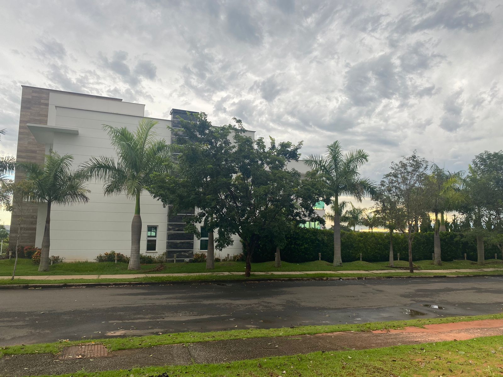 Casa de condomínio à venda com 4 quartos, 950m² - Condomínio Saint Patrick,Sorocaba