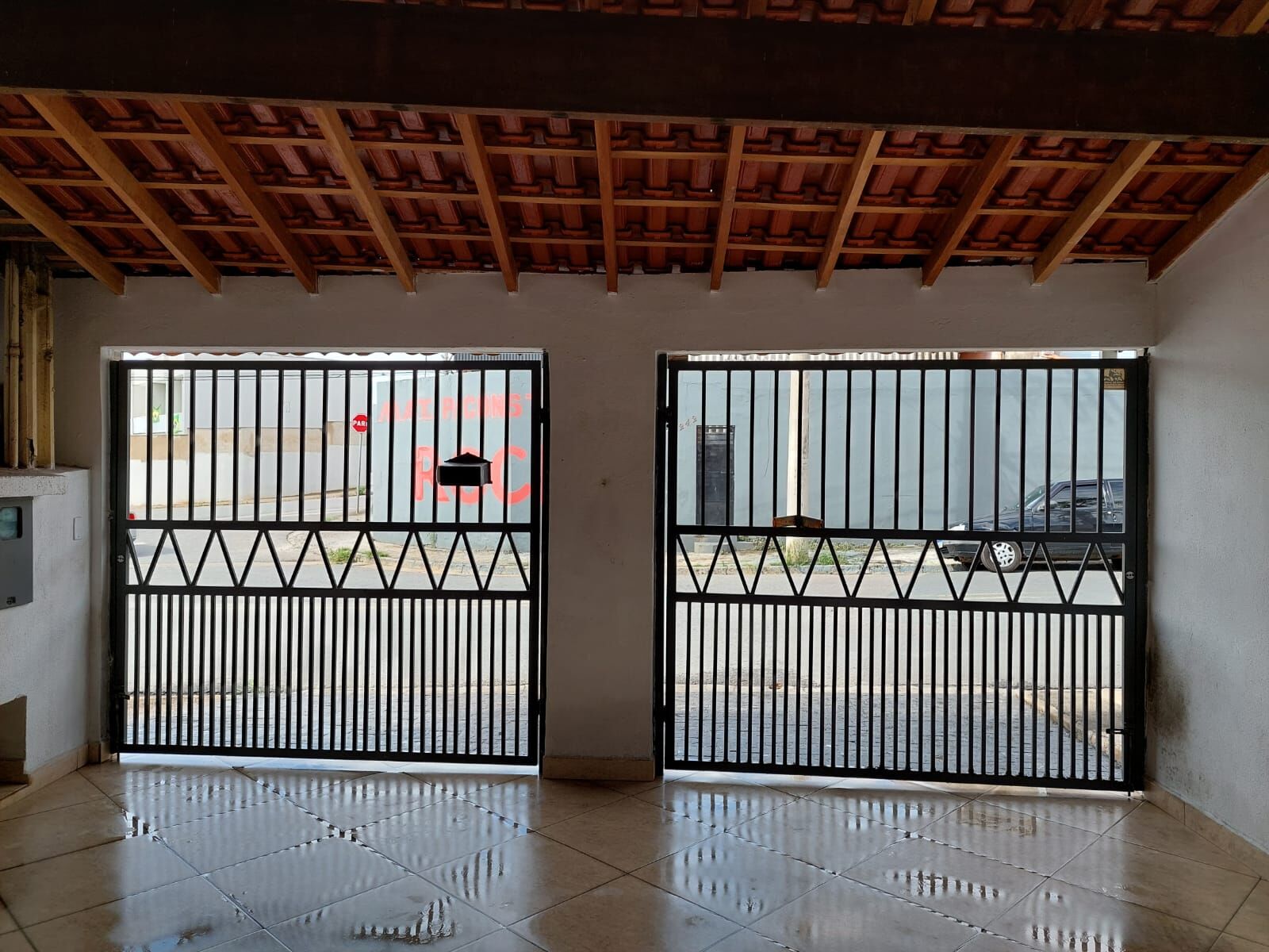 Casa à venda com 2 quartos, 73m² - Jardim Boa Esperança,