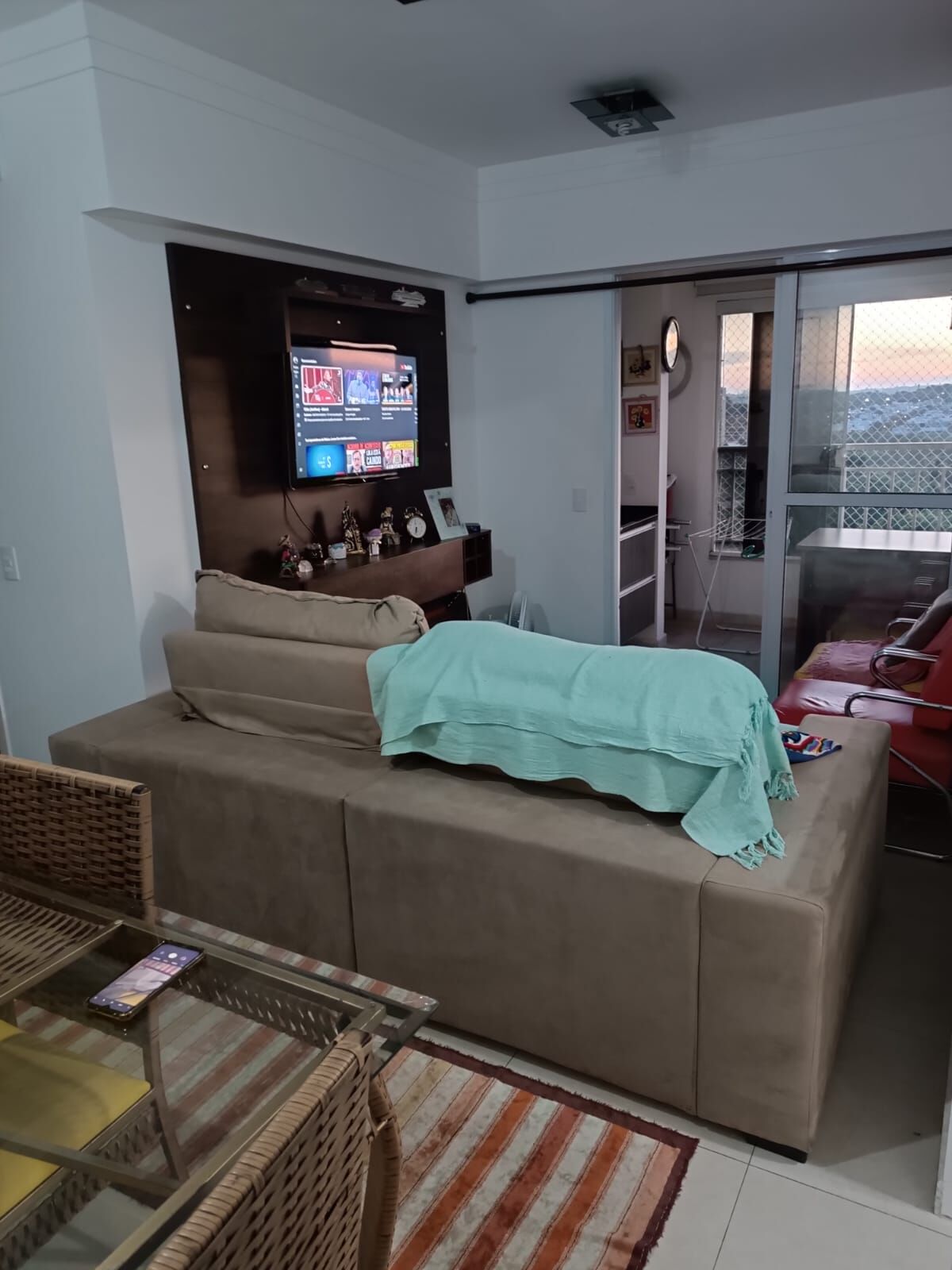 Apartamento à venda com 2 quartos, 68m² - Condomínio Raizes Campolim,