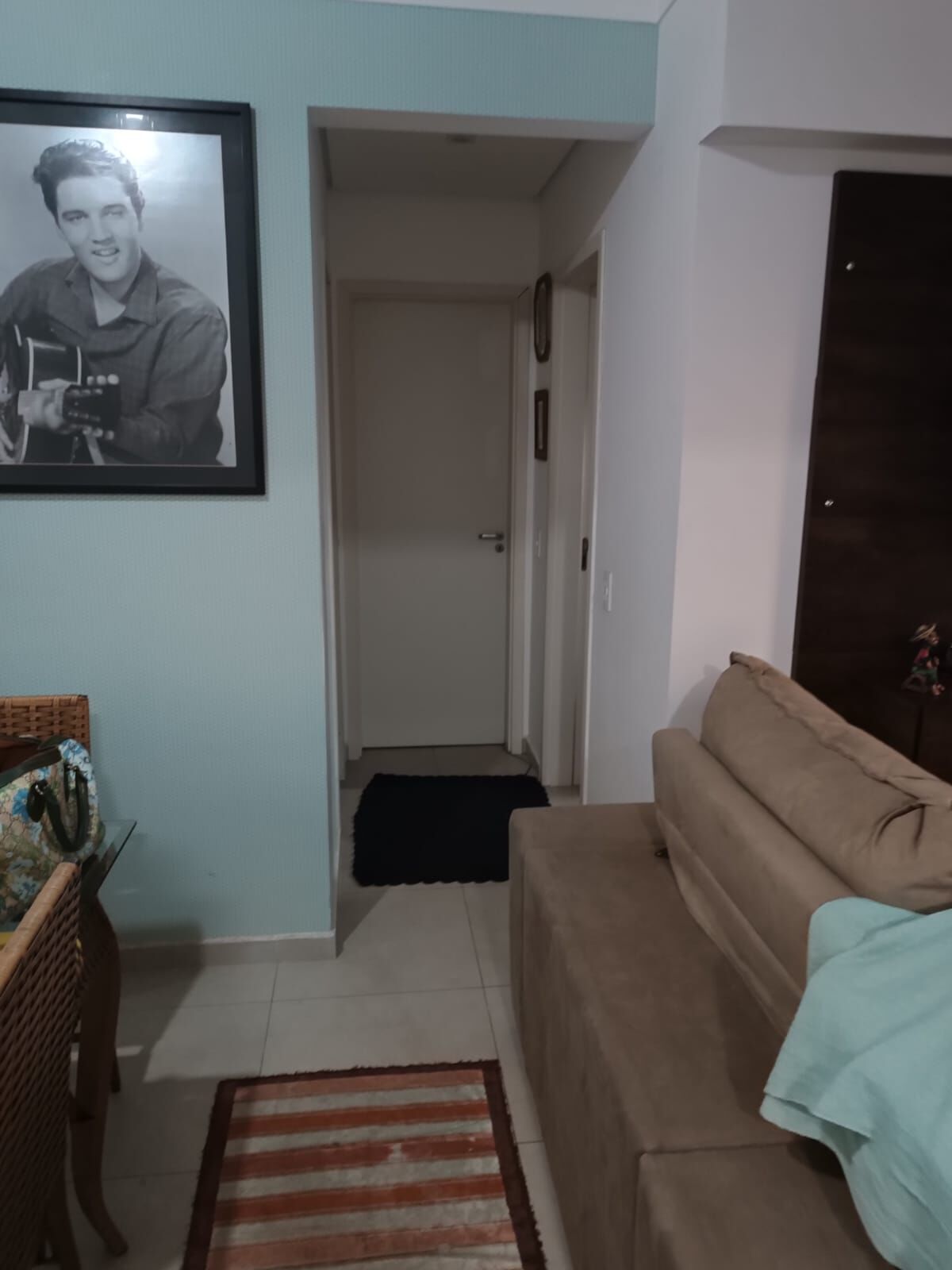 Apartamento à venda com 2 quartos, 68m² - Condomínio Raizes Campolim,