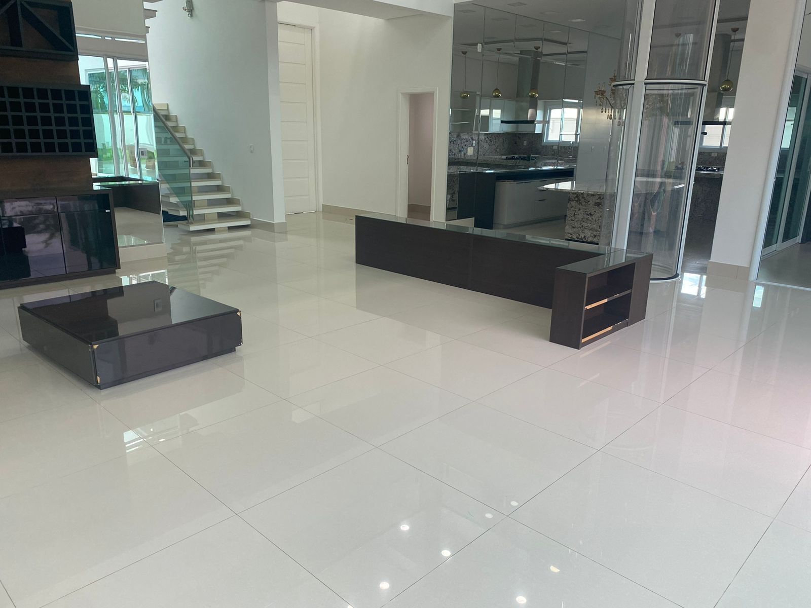 Sobrado à venda no Saint Patrick em Sorocaba/SP - Tijon Imóveis