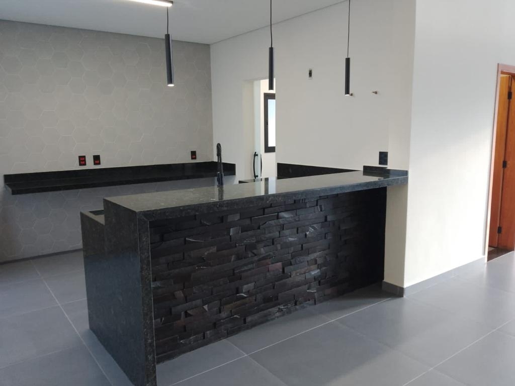 Casa à venda no Condomínio Le France - Tijon Imóveis