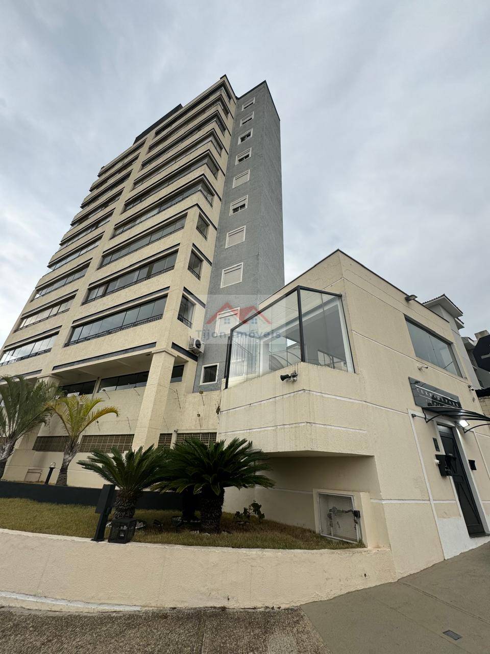 Apartamento  à venda em Sorocaba, Parque Campolim - Tijon Imóveis