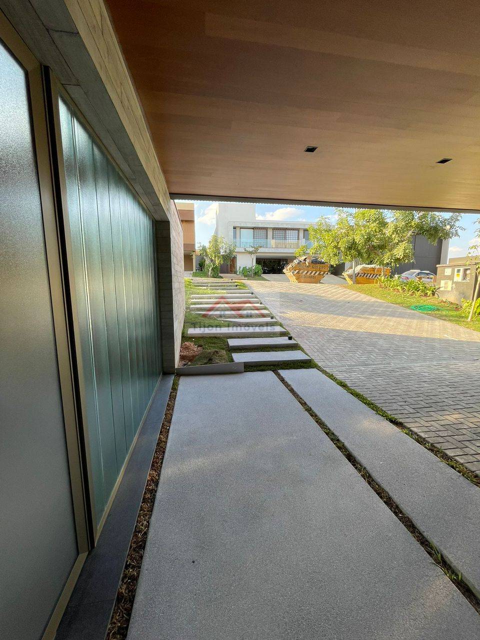 Casa à venda no Alphaville Nova Esplanada 2 - Tijon Imóveis